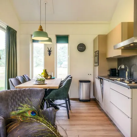 Holiday De Ijsvogel.11 Holiday home *